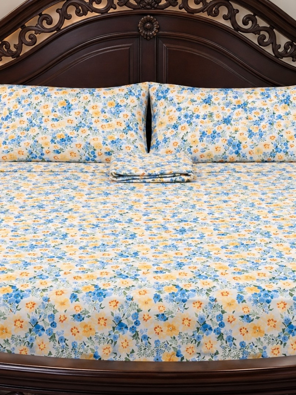 Soft Floral Cotton Sheet Set in Blue and Yellow